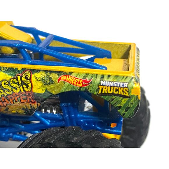 Hot Wheels Chassis Snapper Green Monster Trucks Loose Diecast Toy Car 1:64 - Picture 5 of 10